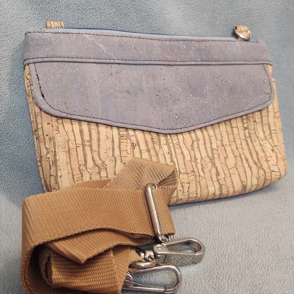 NWOT Hand Crafted Handmade Upcycled Grey & Natural Cork Clutch/ Crossbody